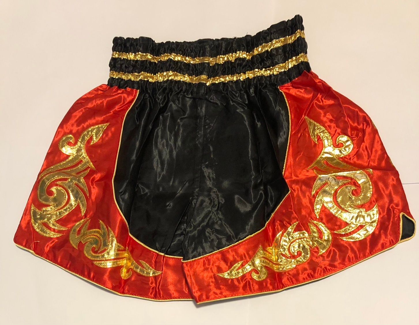 THAI BOXING ムエタイパンツ 赤 黒 ゴールド XL キックボクシング