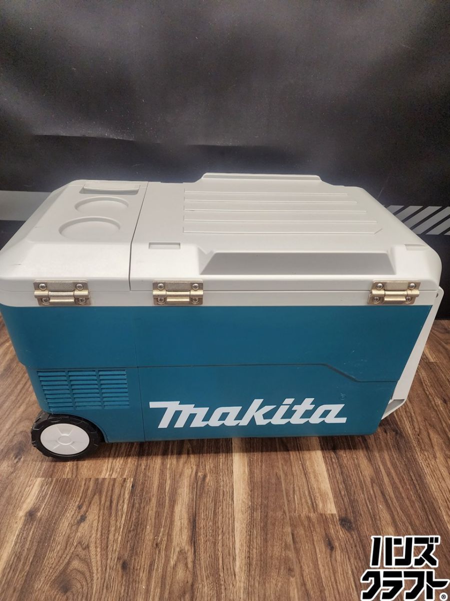 ♭【ジャンク品】 MAKITA マキタ 充電式保冷温庫 CW180D 通電はするが
