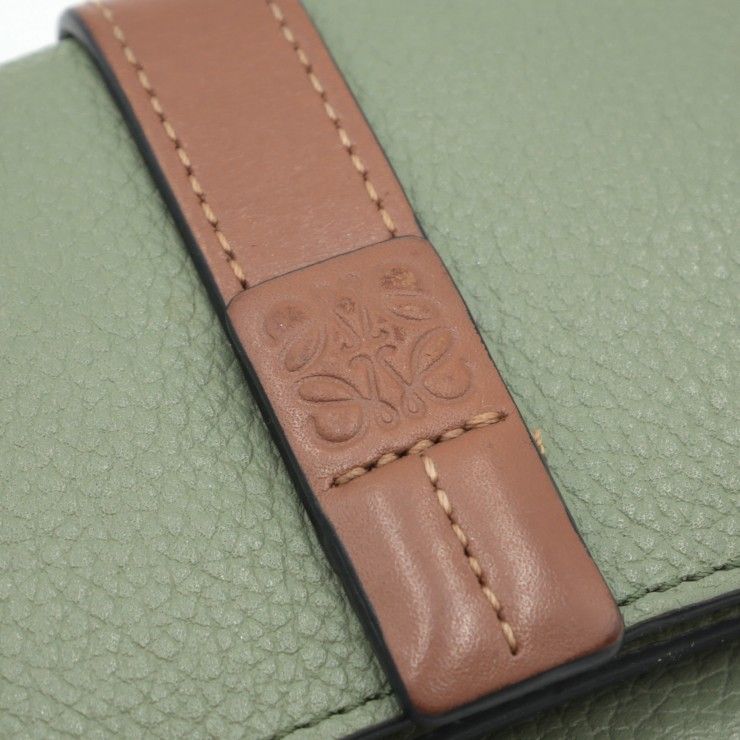 LOEWE（ロエベ）アナグラム スモール バーティカル ウォレット 三