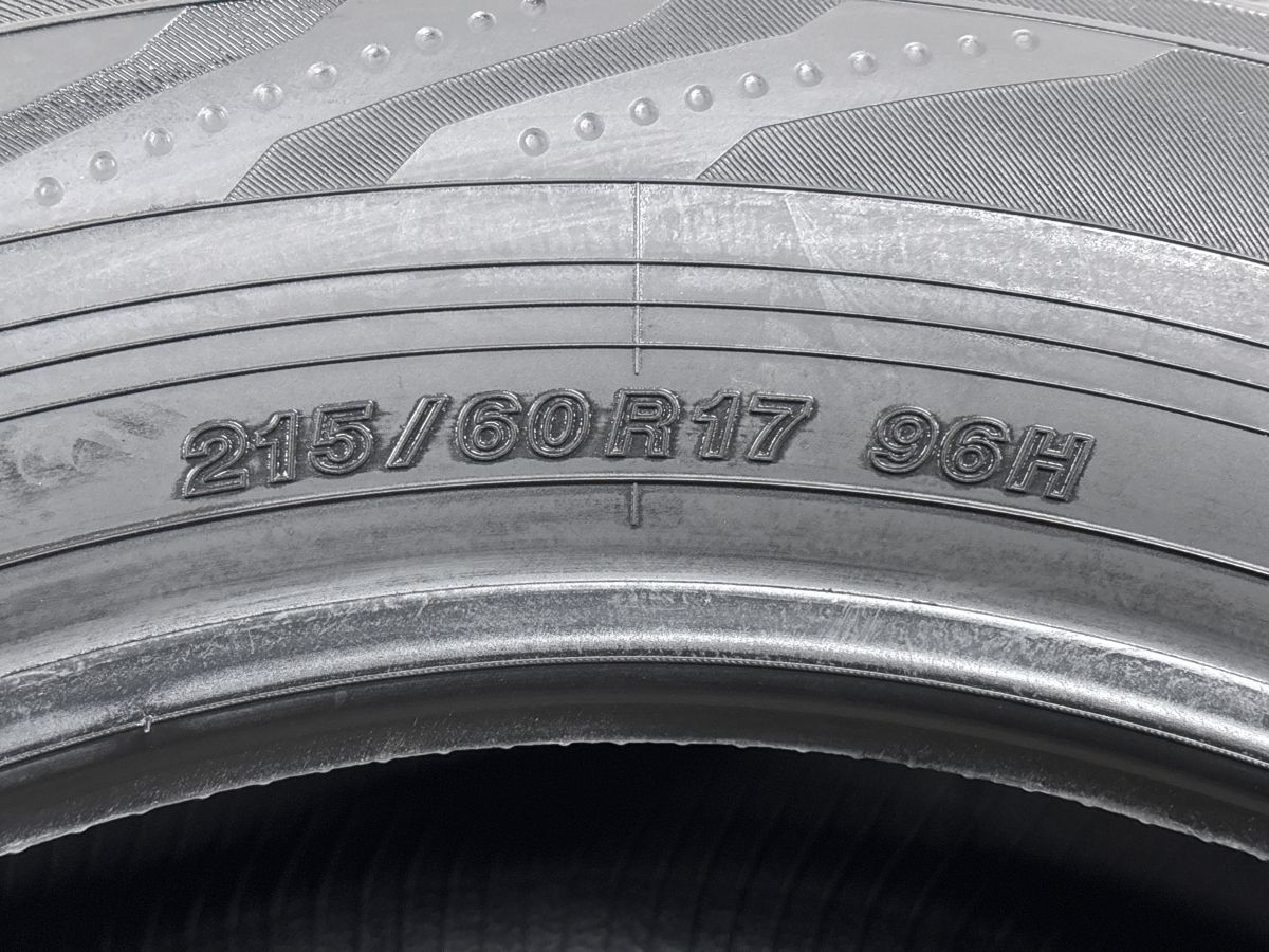 未走行品 バリ溝】ヨコハマ ブルーアース RV03 215/60R17 4本 2024年製