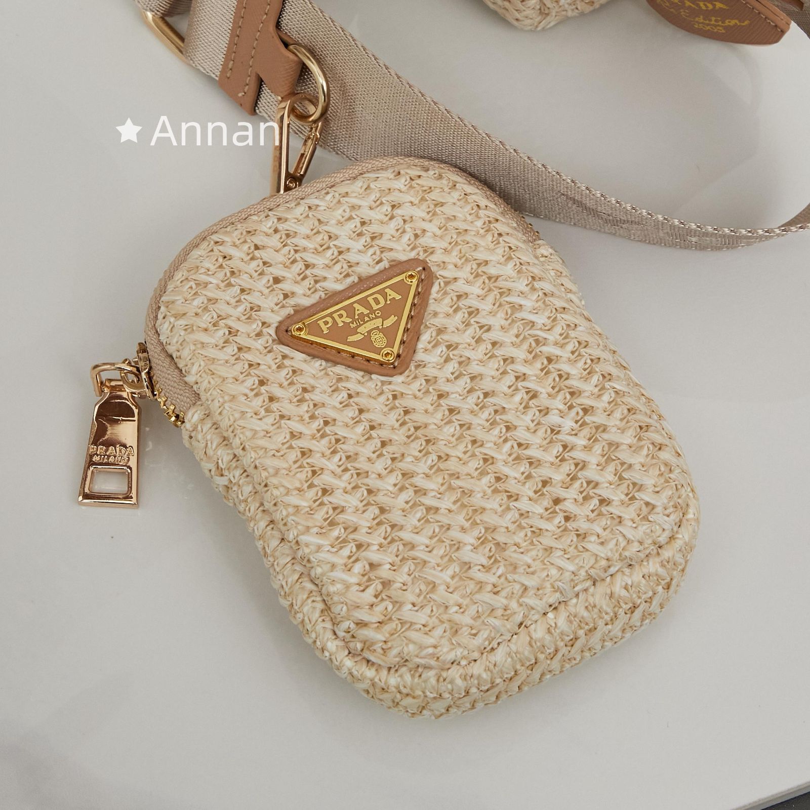 PRADA ショルダーバック最終値下げ‼️ 最終値下げ】 人気 ☆レディース PRADA プラダ ショルダーバッグ