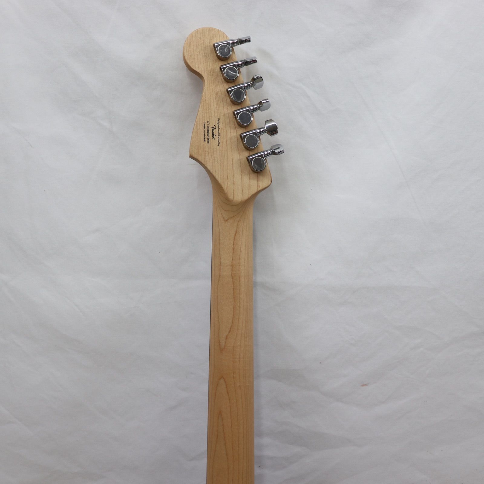美品】Squier スクワイヤー Sonic Stratocaster エレキギター ブラック