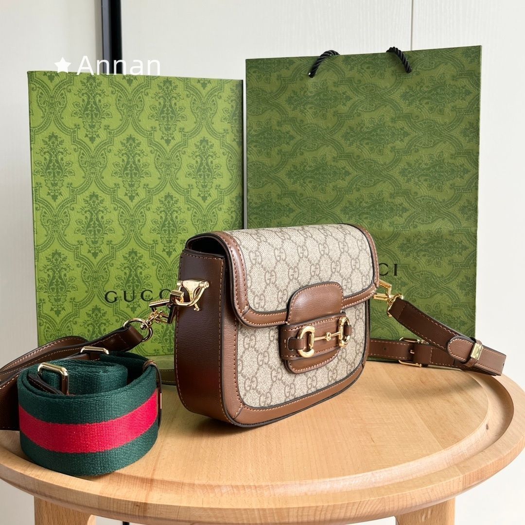 限定 新品未使用品 本日限定！GUCCI ショルダーバッグ〔グッチ ホース
