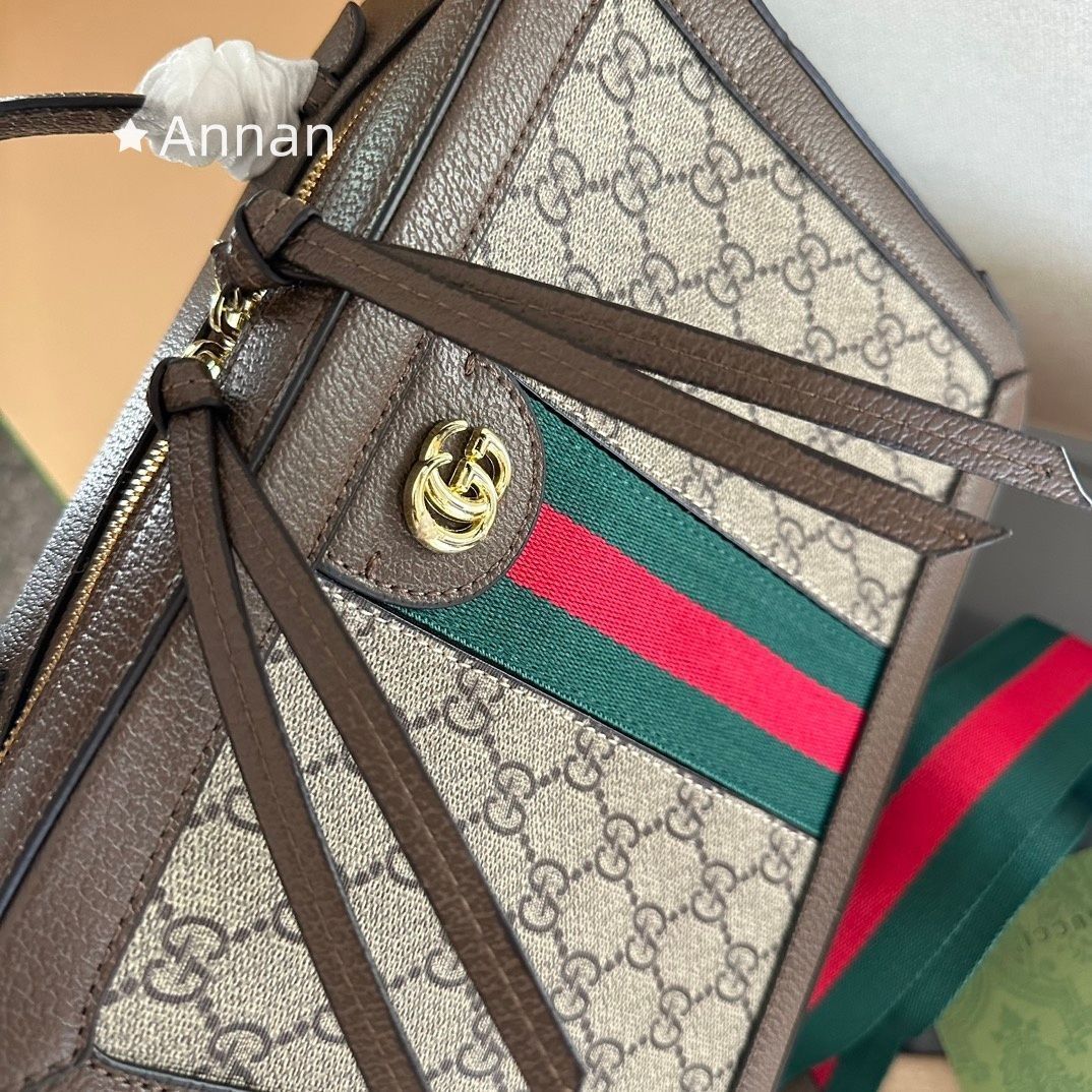 美品☆ グッチ ショルダーバッグ GGスプリーム オフィディア 550622