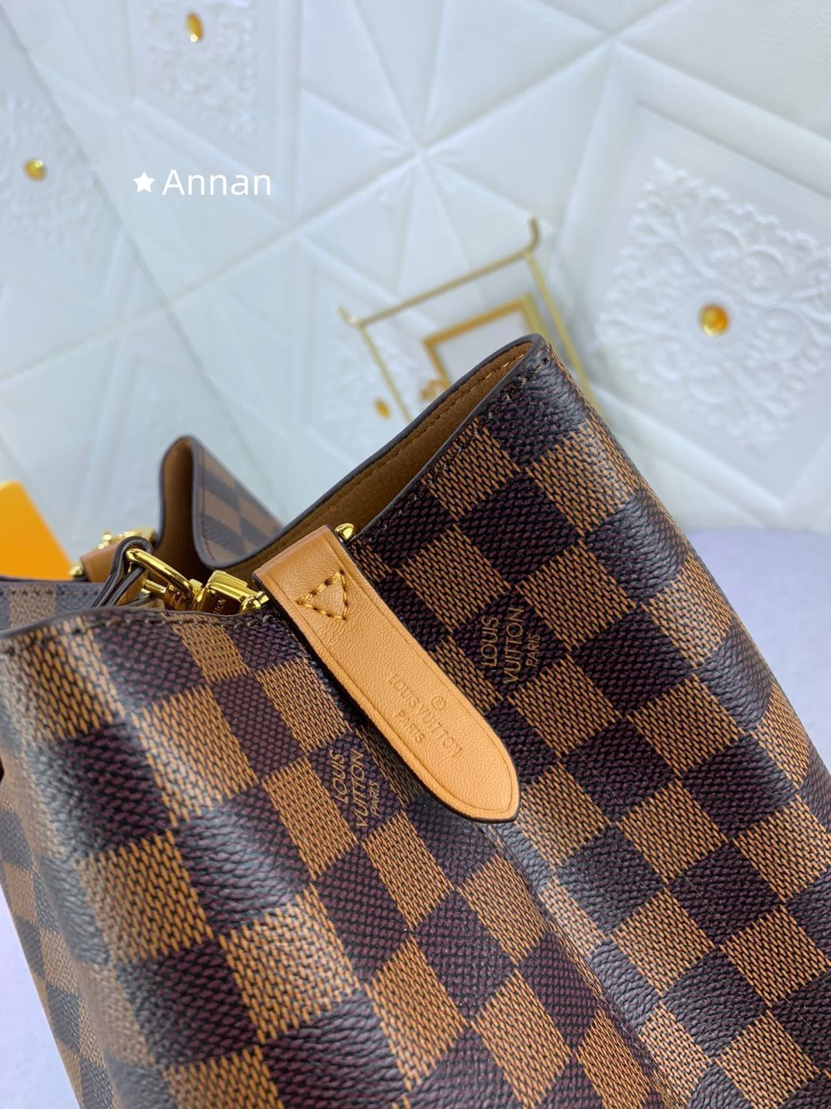未使用品】最終値下げ ルイヴィトン LOUIS VUITTON ショルダーバッグ