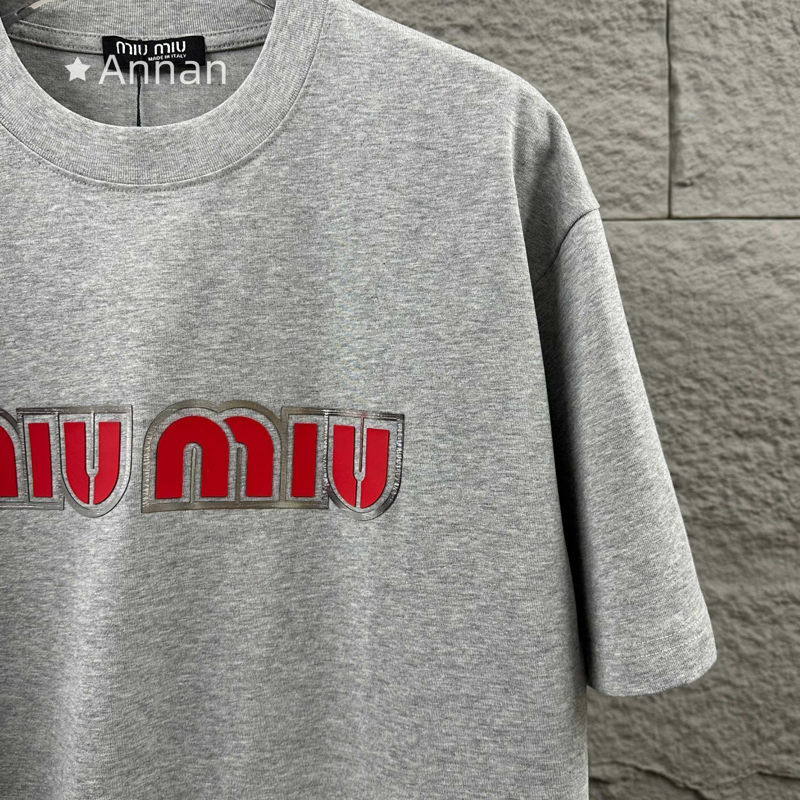 超極SSS美品 MIUMIU ミュウミュウ Tシャツ 半袖 夏服 トップス 男女