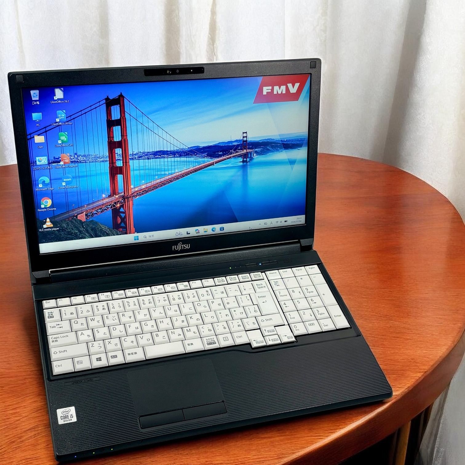 第10世代i5 SSD256GBノートPC Windows11Libre付 - メルカリ