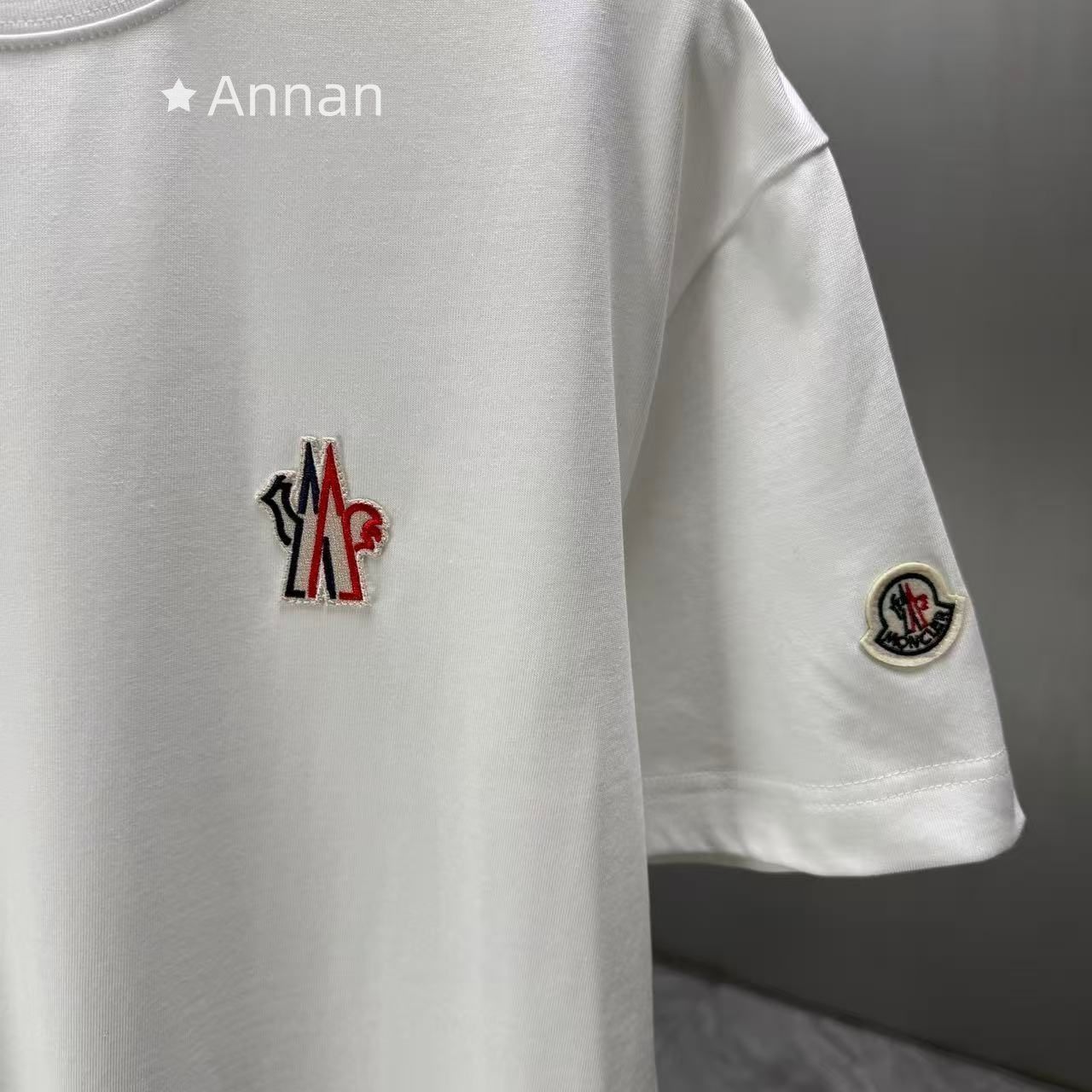 未使用品】最終値下げ MONCLER モンクレール Tシャツ 半袖 夏服