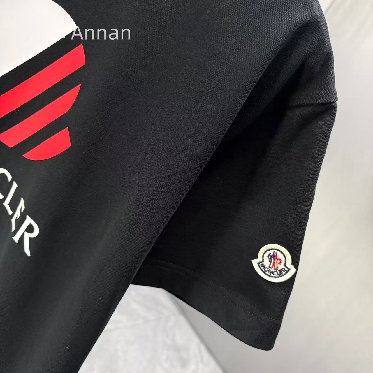 未使用品】最終値下げMONCLER モンクレール Tシャツ 半袖 夏服
