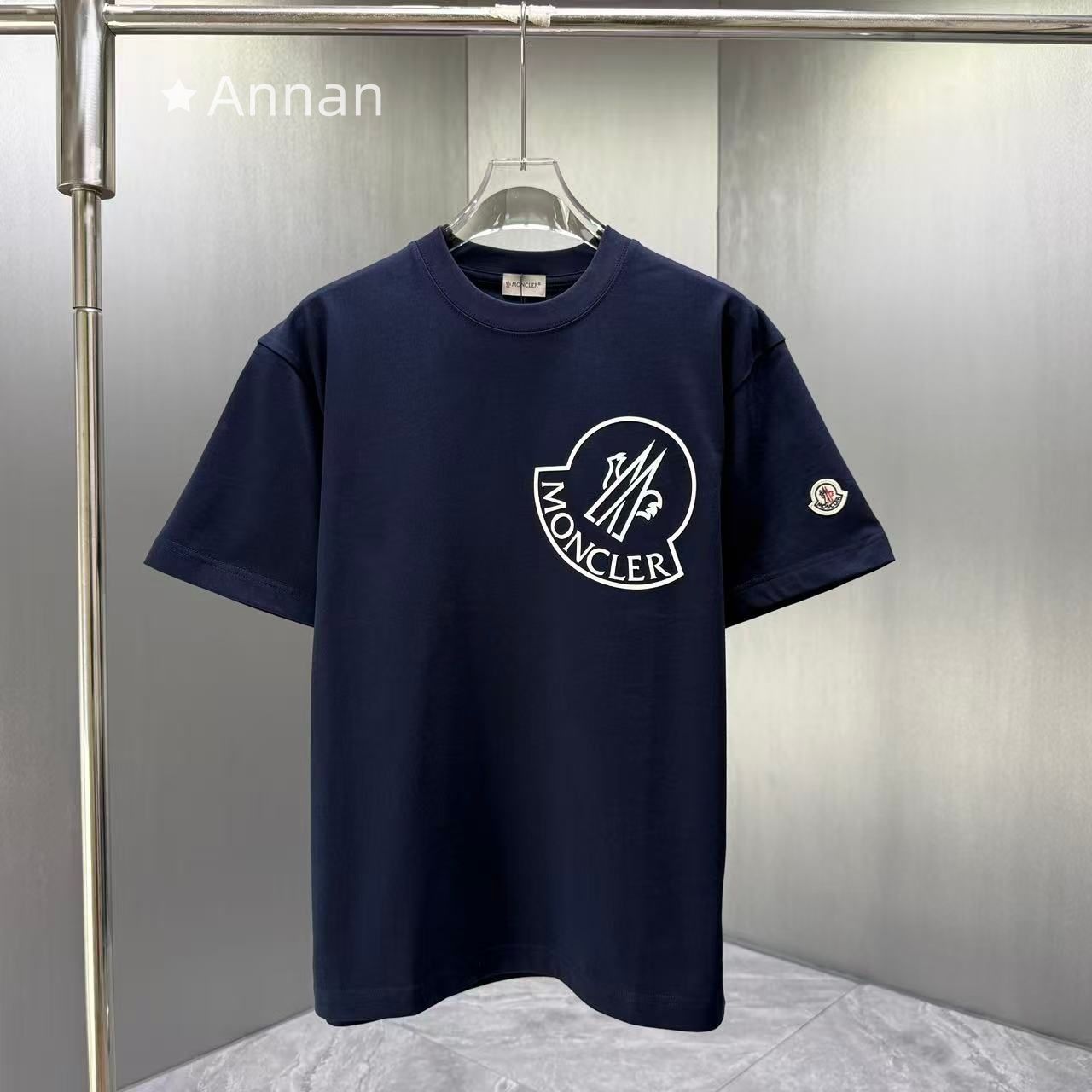 新製品 本日特価 美品 MONCLER モンクレール Tシャツ 半袖 夏服