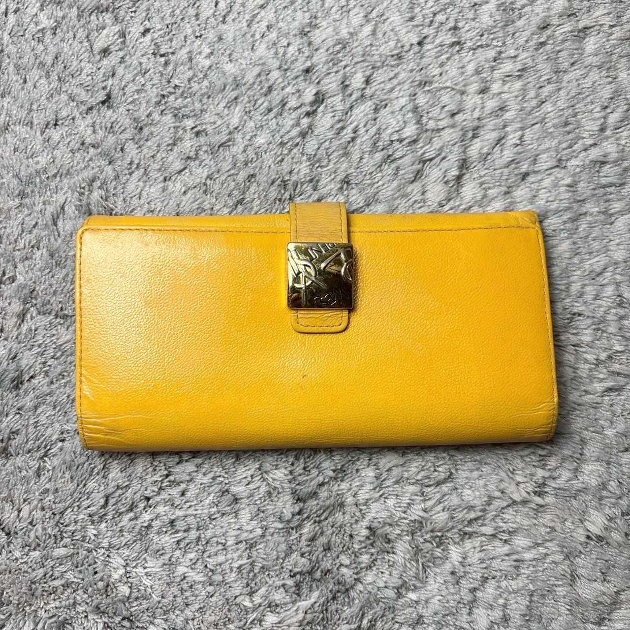 YVES SAINT LAURENT イヴサンローラン 長財布 フラップ式 レザー