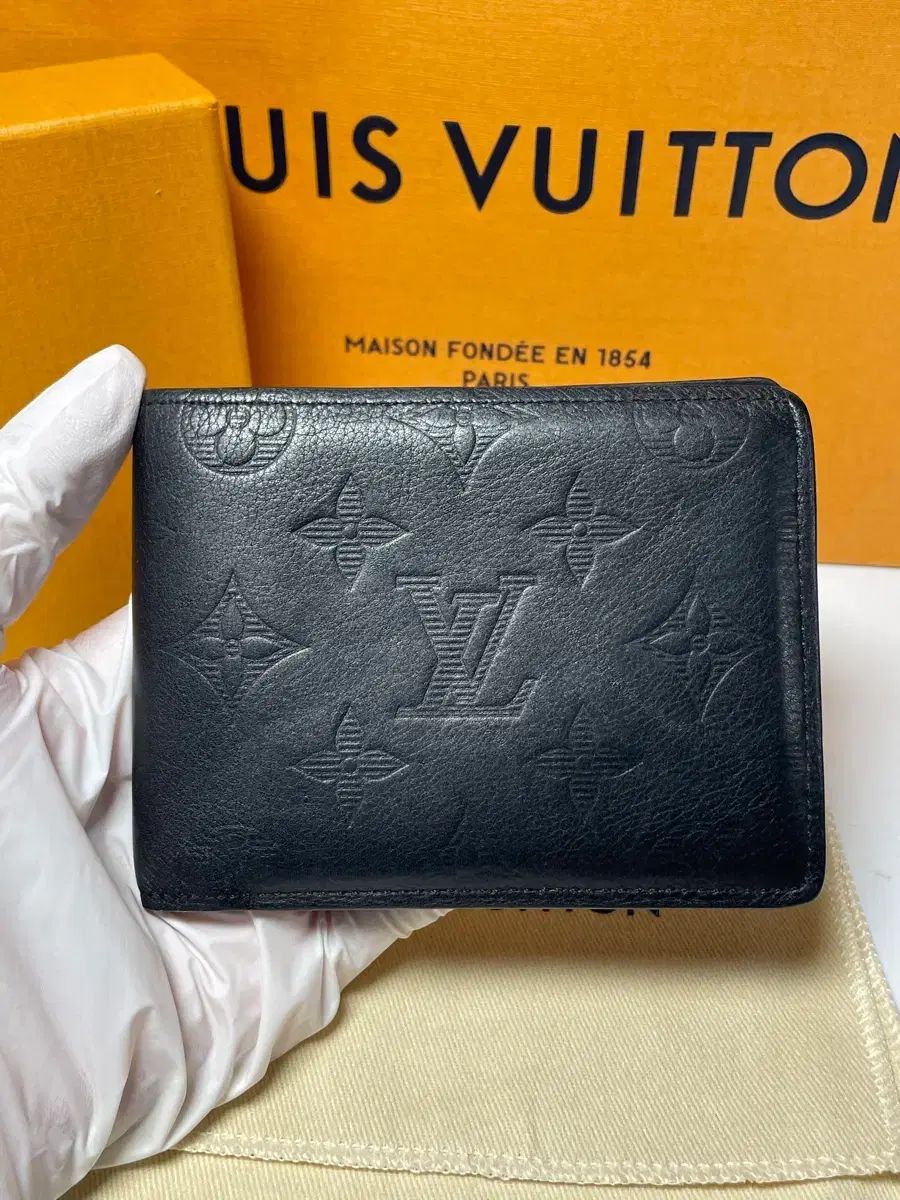 正規品 Louis Vuitton ルイヴィトン シャドウ 二つ折り財布