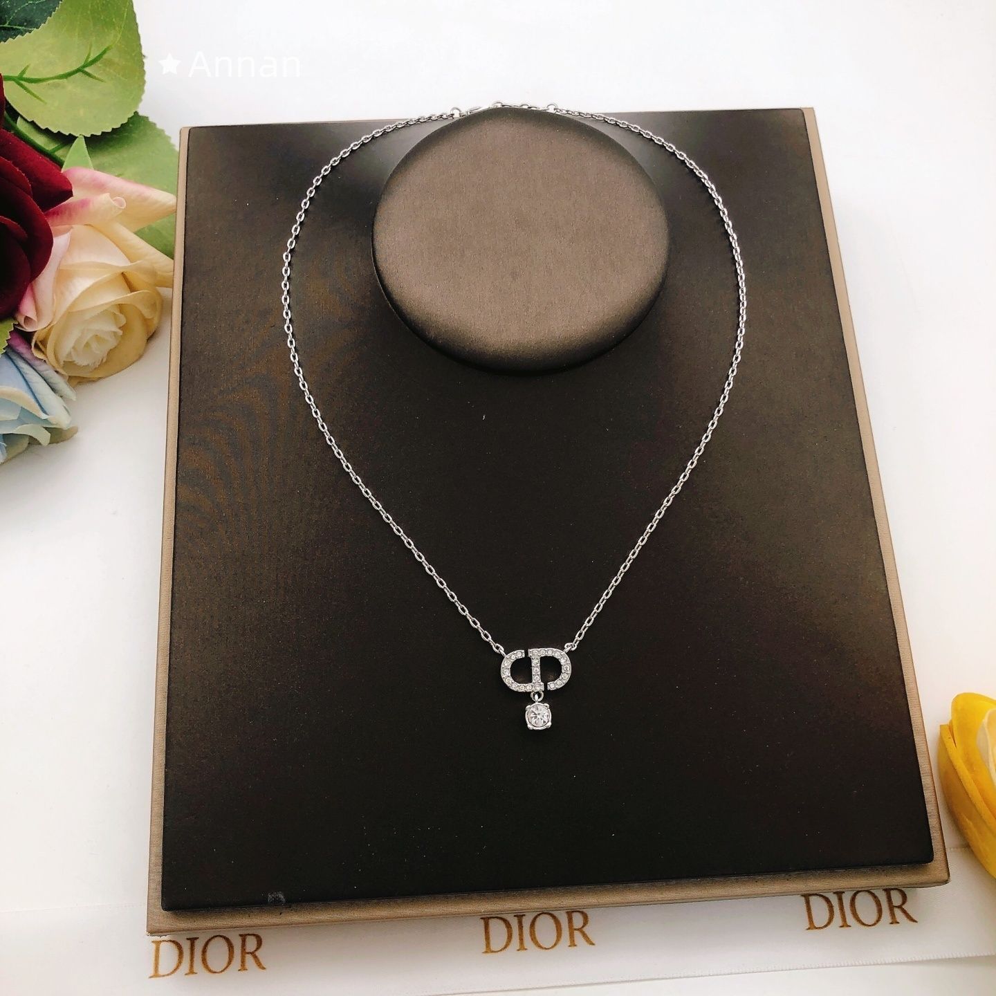 ♡最終お値下げ♡クリスチャンディオール CDネックレス 未使用品】最終値下げ 新品！新品 CHRISTIAN DIOR クリスチャン