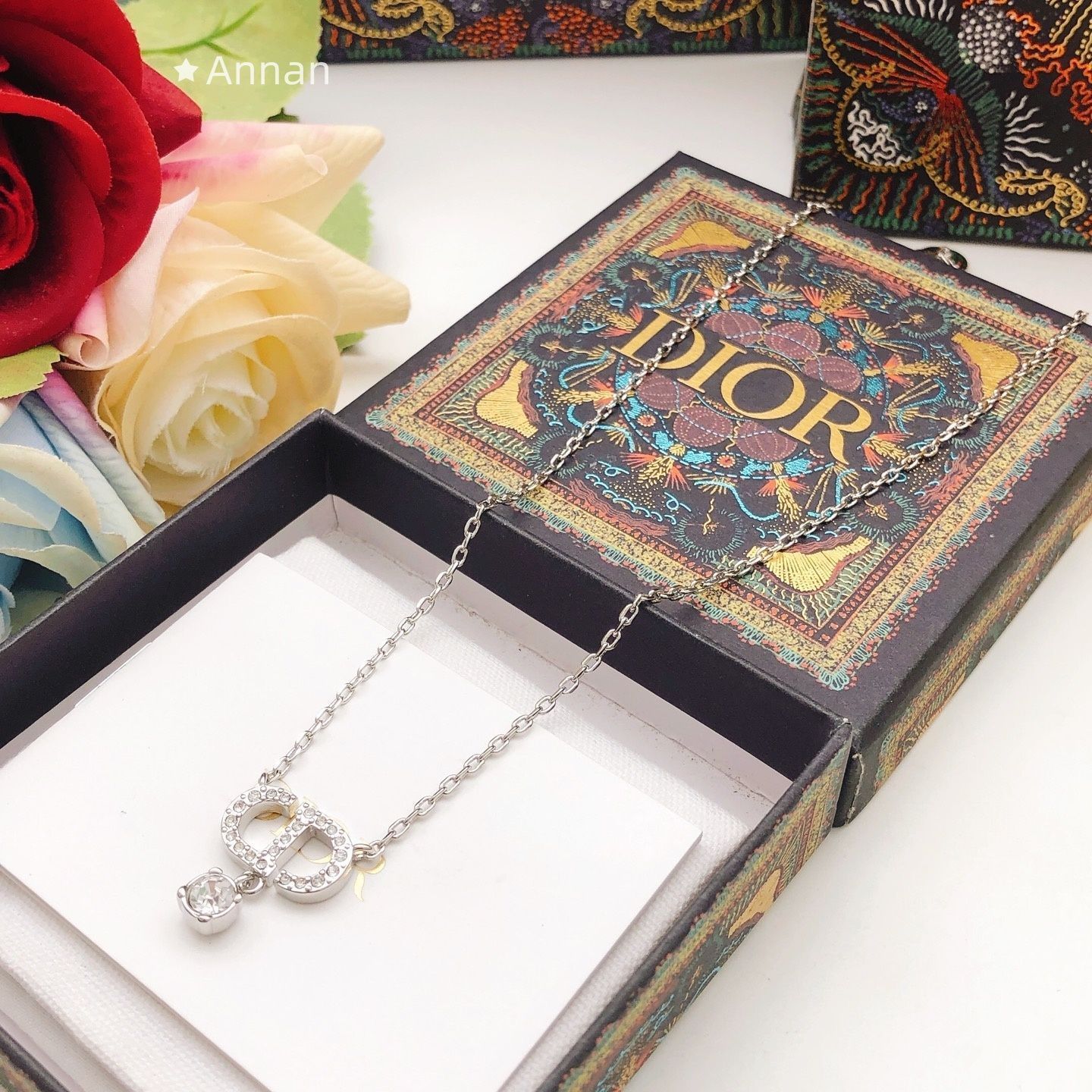 未使用品】最終値下げ 新品！新品 CHRISTIAN DIOR クリスチャン