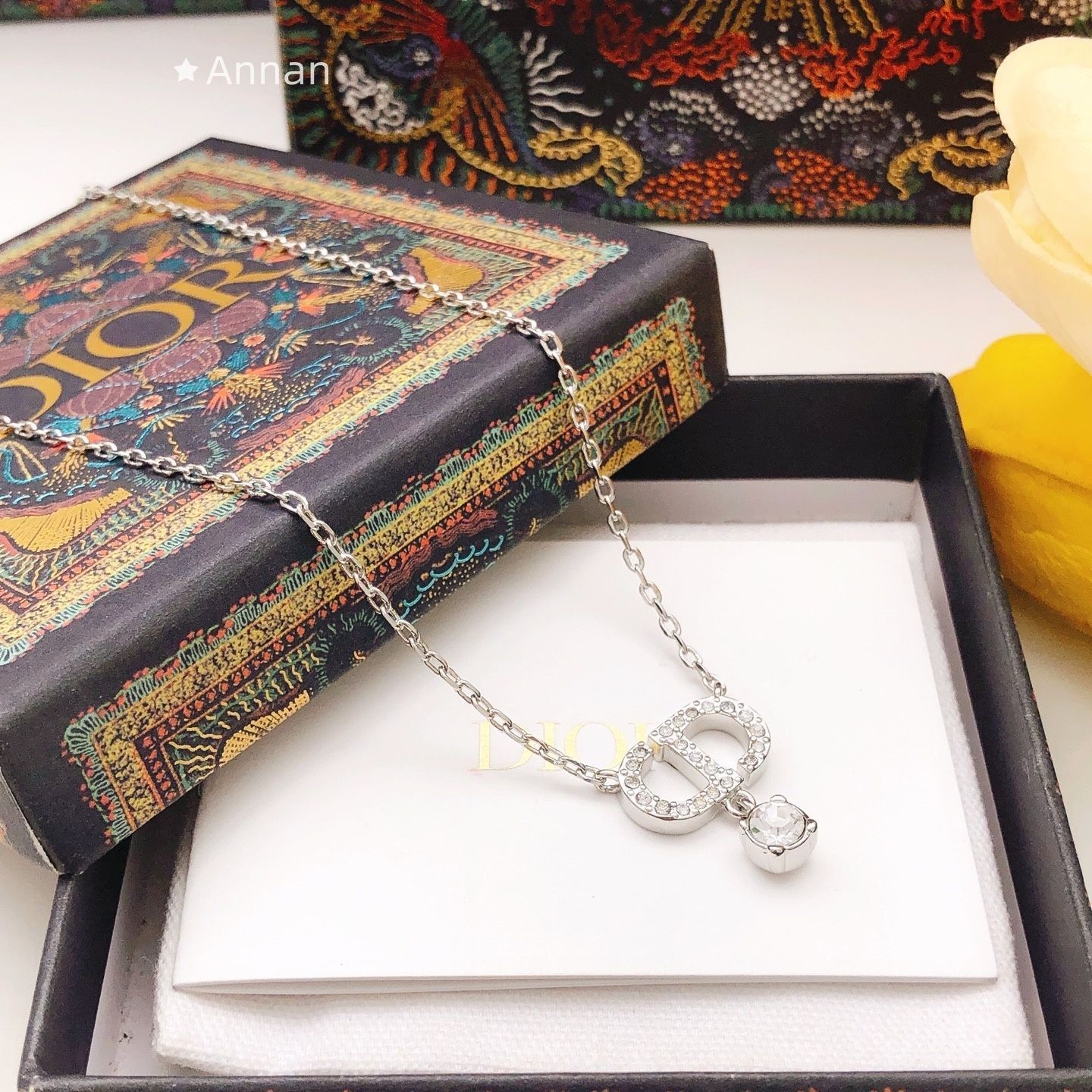 未使用品】最終値下げ 新品！新品 CHRISTIAN DIOR クリスチャン