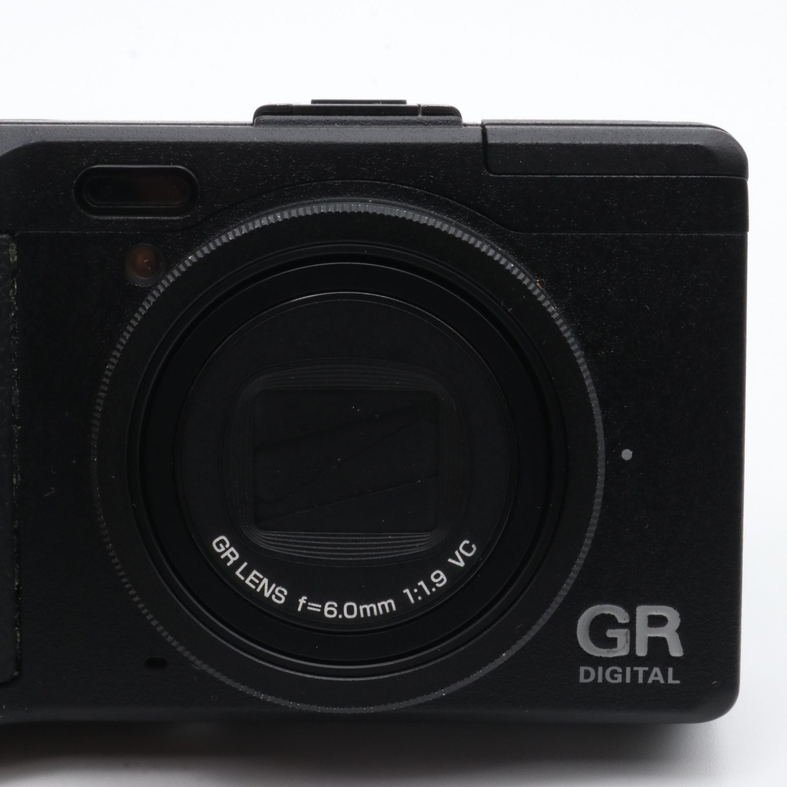 シャッター回数7200回】RICOH GR DIGITAL IV デジタルカメラ - メルカリ