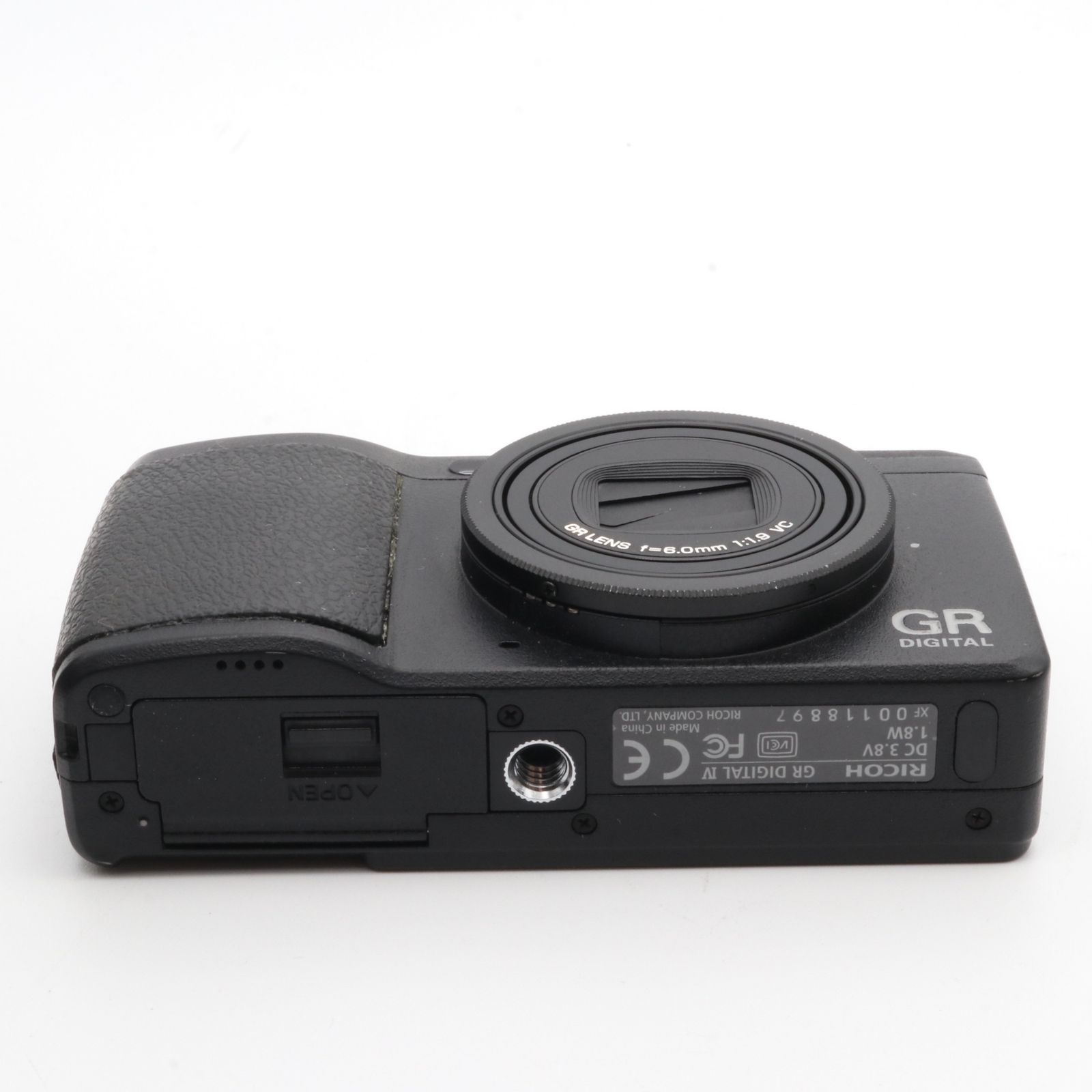 シャッター回数7200回】RICOH GR DIGITAL IV デジタルカメラ - メルカリ