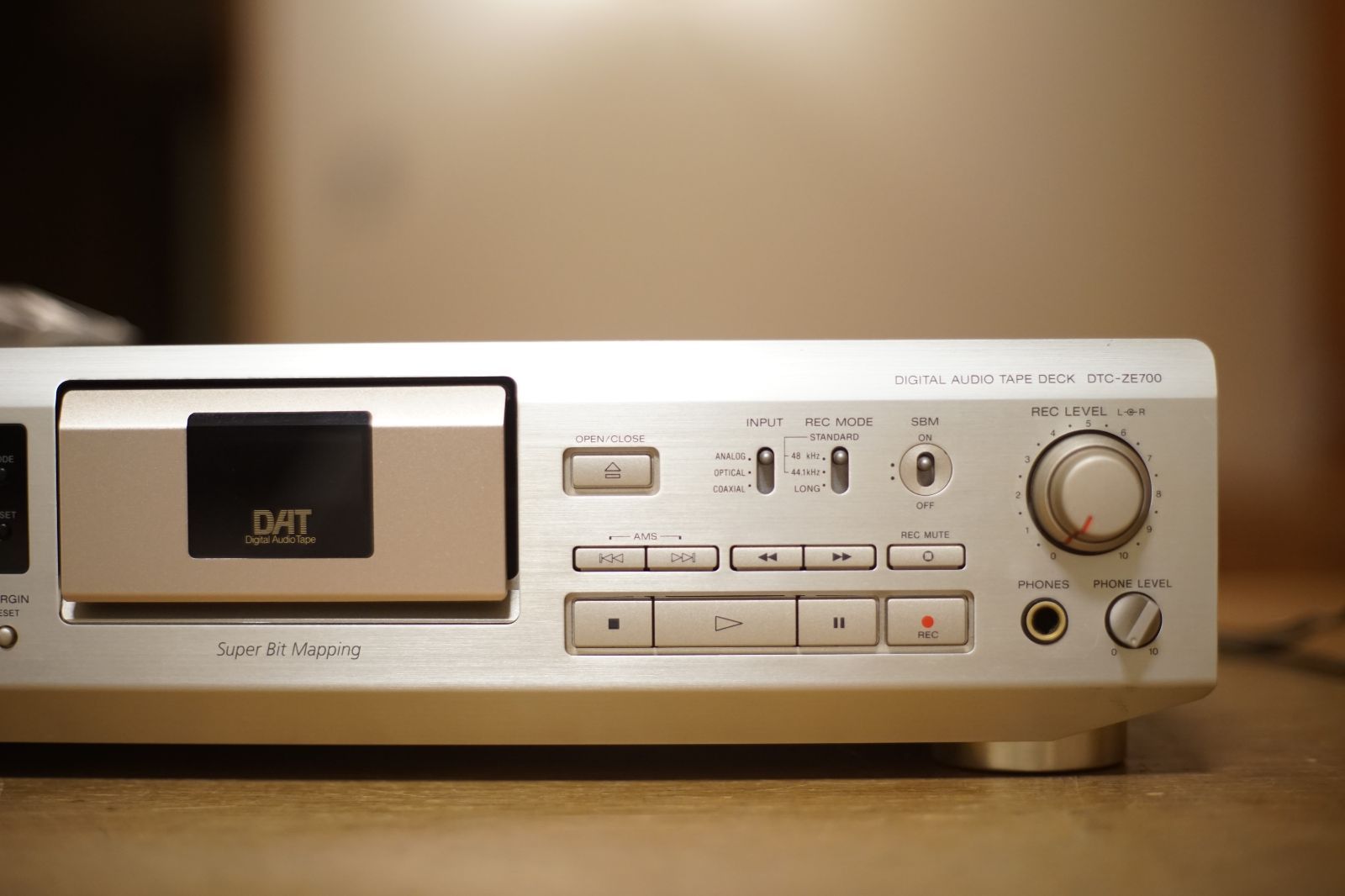 動作保証あり SONY DTC-ZE700 DATデッキ - メルカリ