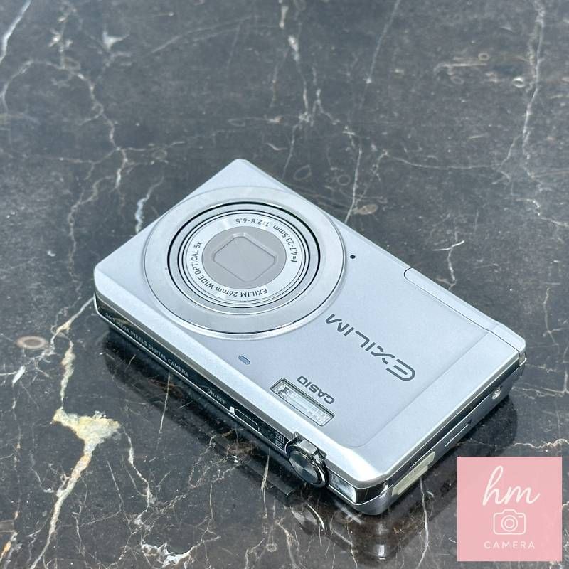CASIO EXILIM EX-ZS5 シルバー 1410万画素 光学5倍ズーム 広角26mm