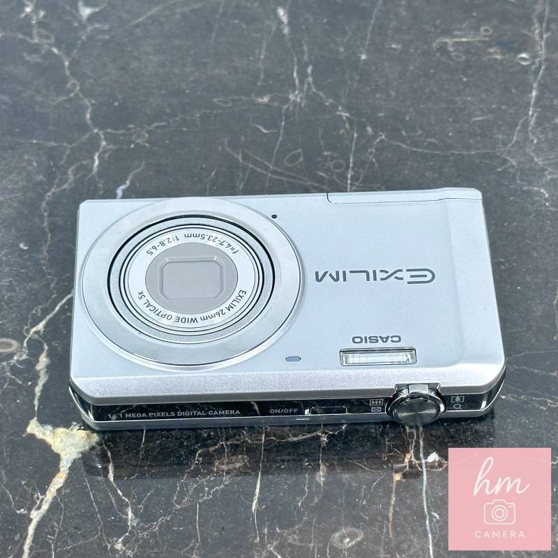 CASIO EXILIM EX-ZS5 シルバー デジタルカメラ CASIO EXILIM EX-ZS5 シルバー 1410万画素 光学5倍ズーム 広角26mm