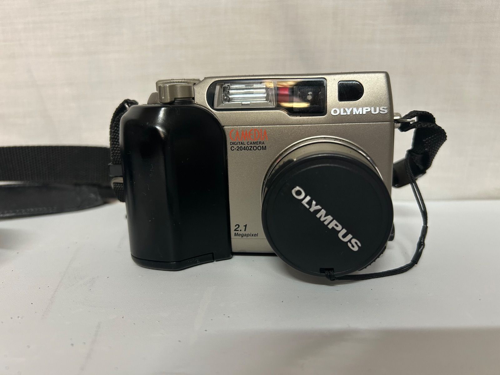 OLYMPUS CAMEDIA C-2040ZOOM オールドデジカメ 平成レトロ - メルカリ