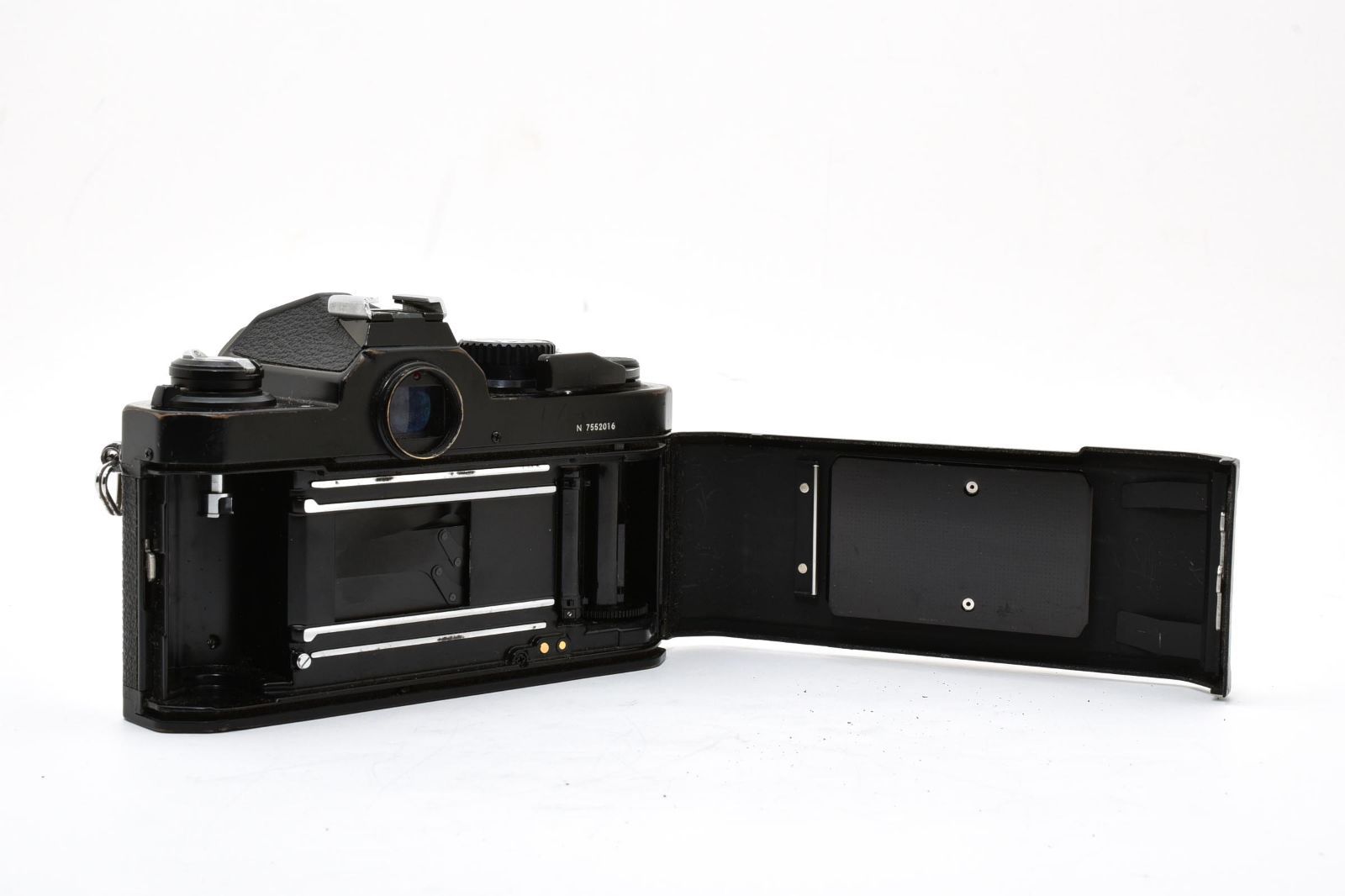 ジャンク》 Nikon ニコン New FM2 ブラック フィルムカメラ #C260628