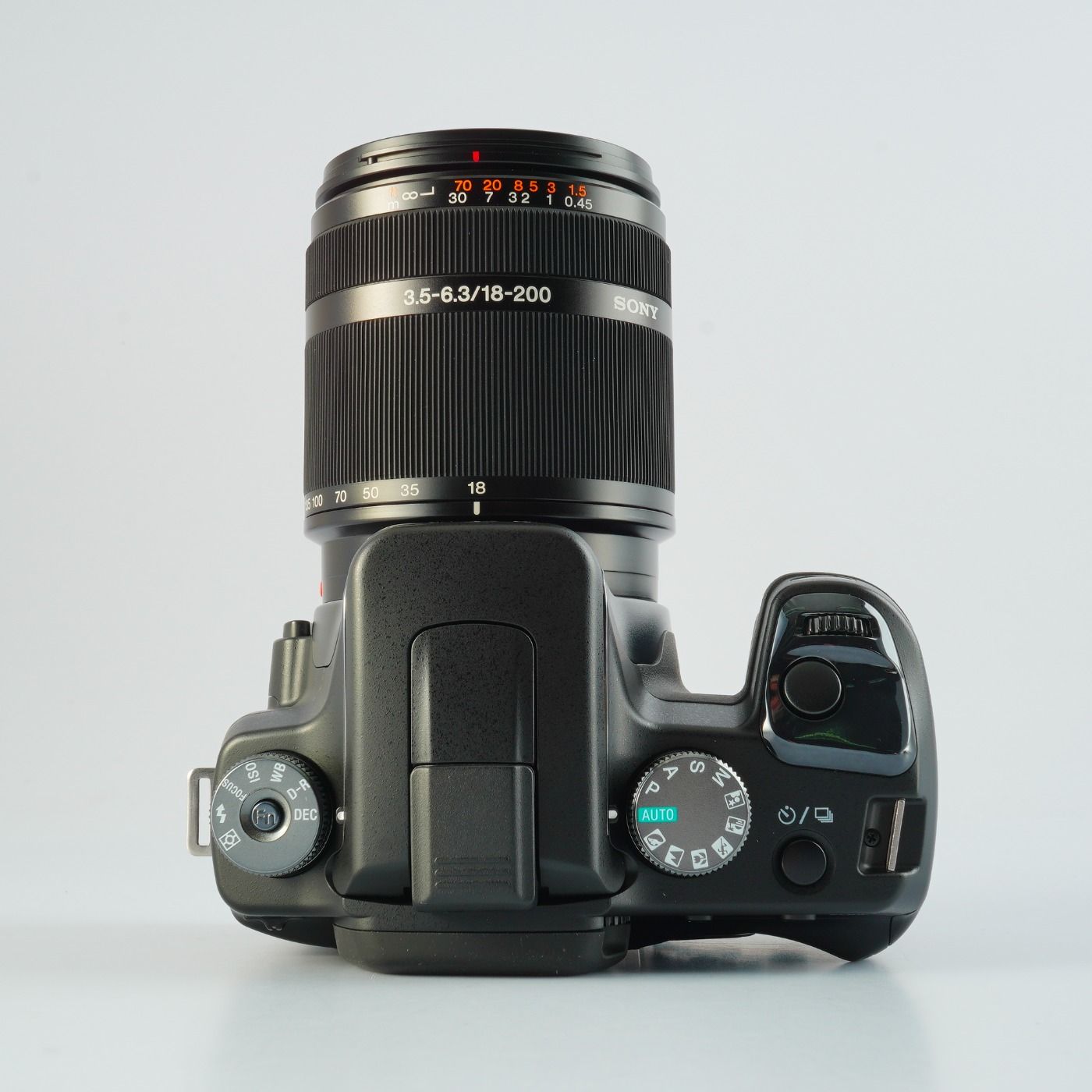 SONY α デジタル一眼レフカメラ DT 18-200 SONY ソニー Alpha + DT 18-200mm F/3.5-6.3 デジタル一眼レフカメラ