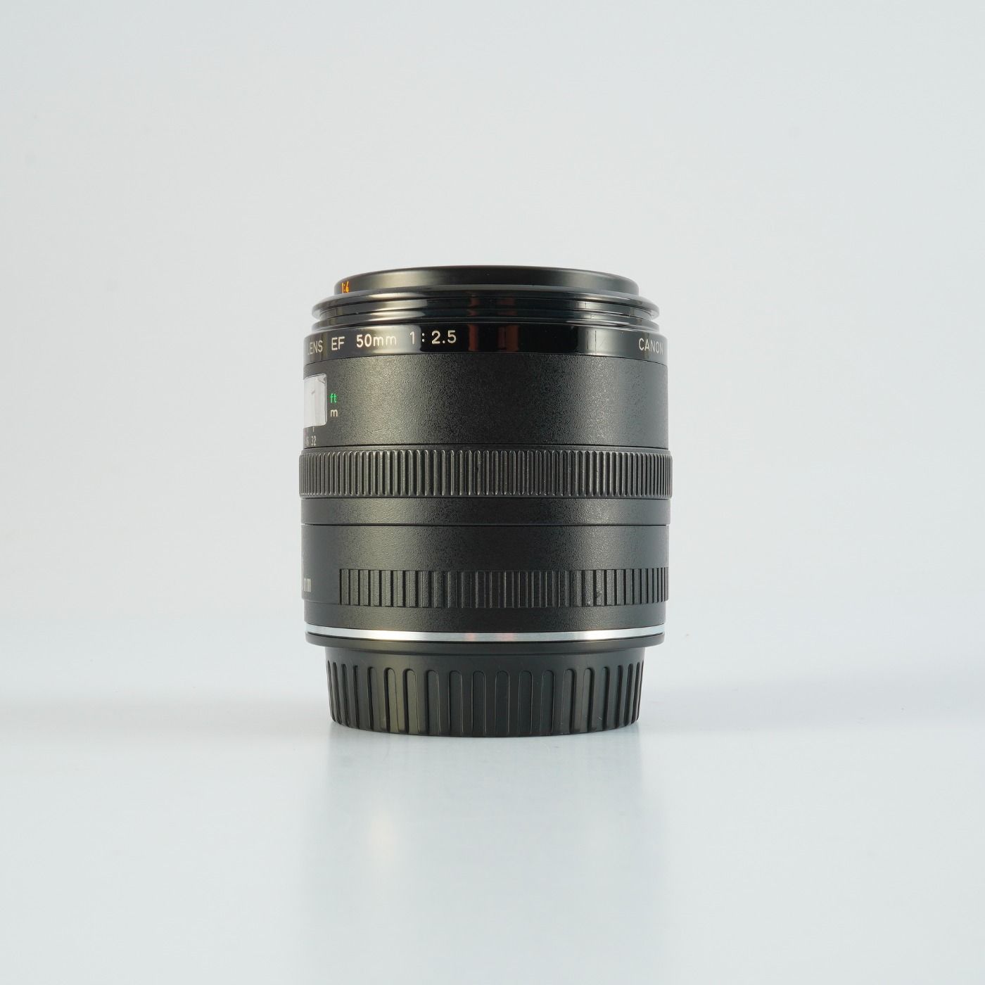 Canon キヤノン EF COMPACT-MACRO 50mm F/2.5 + Life Size Converter