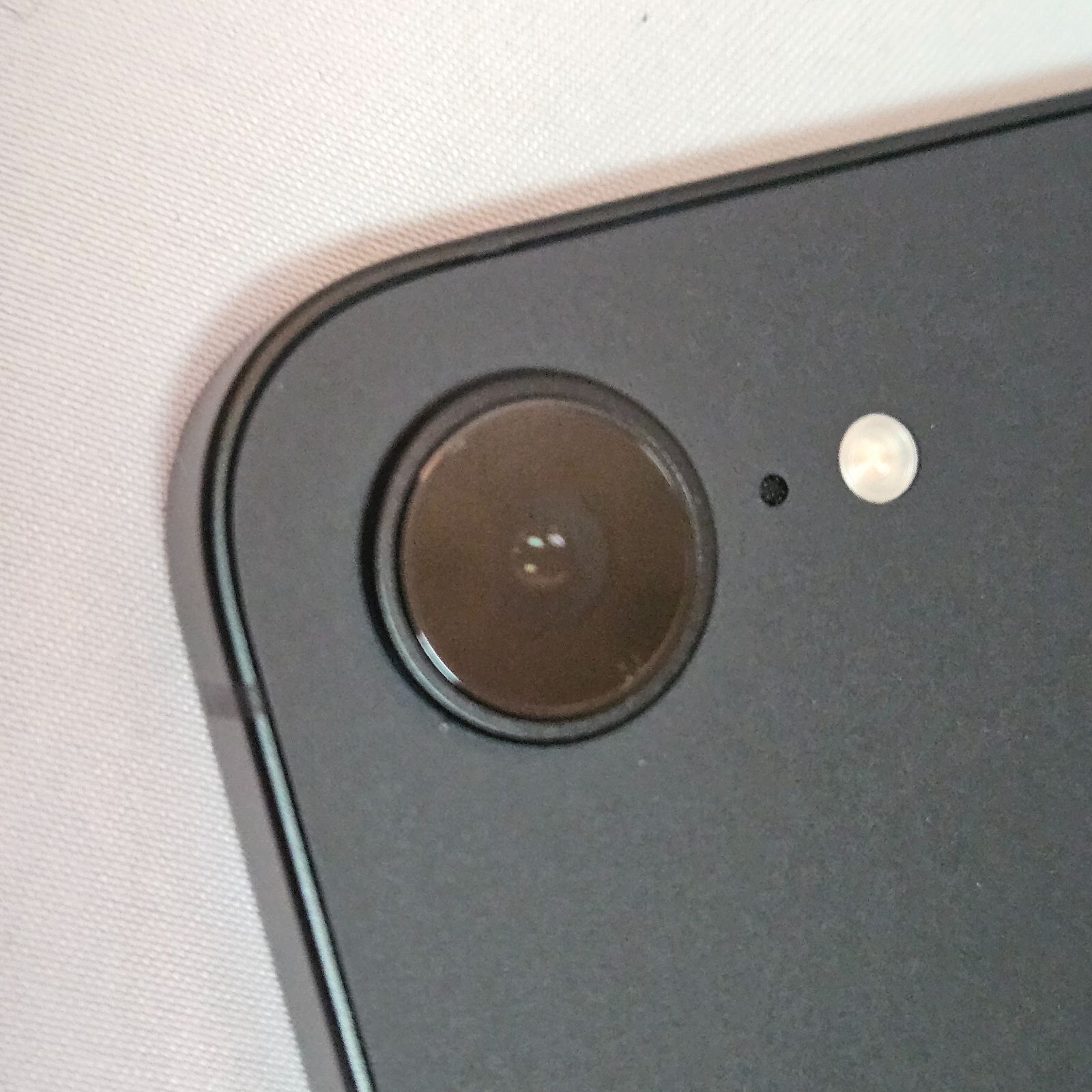 iPhone16e 128GB 未使用品 国内版 SIMフリー - メルカリ