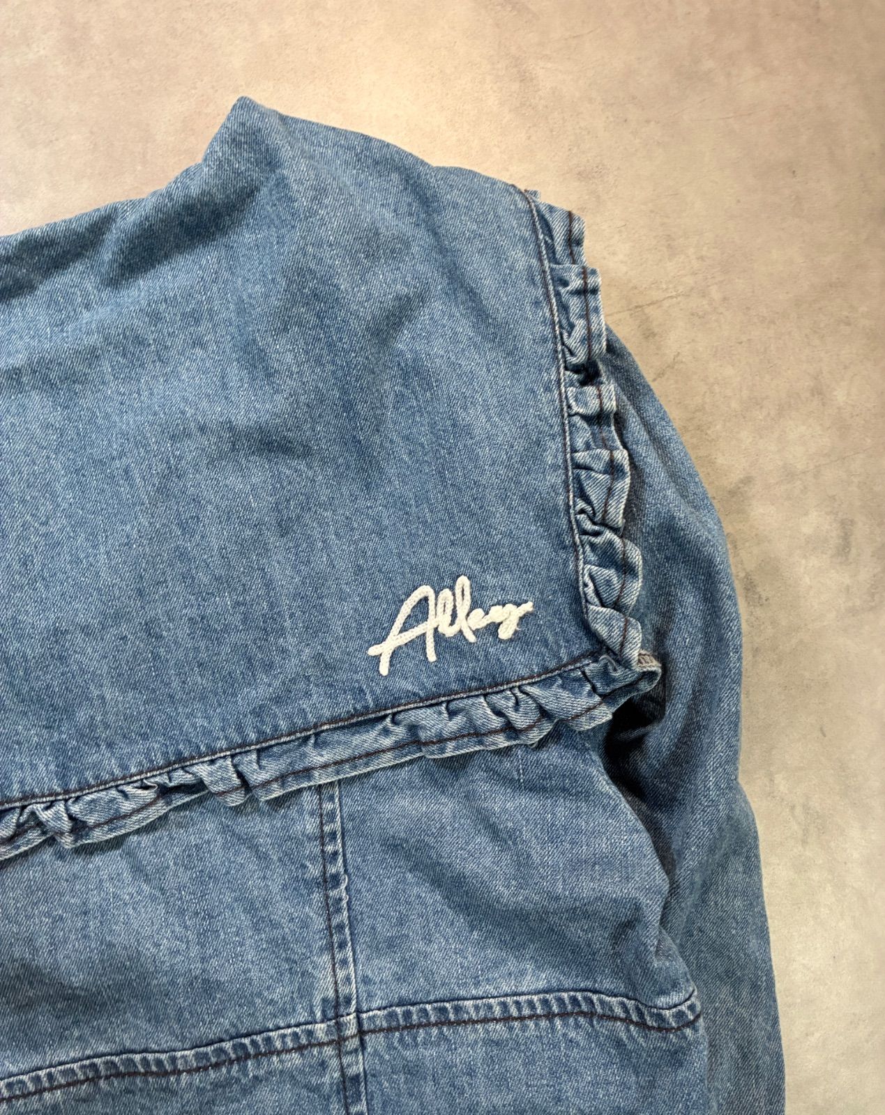 Alley デニムジャケット セーラーカラー ショート丈 フリル 刺繍 F 青 