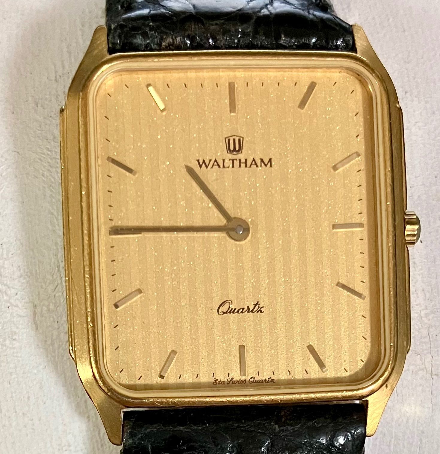 ☆稼動品☆WALTHAM/ウォルサム☆クォーツ☆ゴールド文字盤