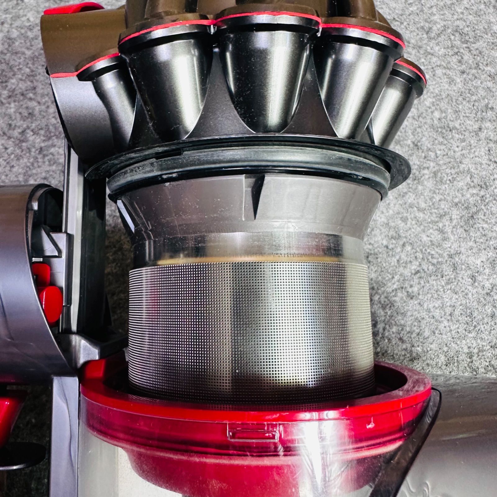 ダイソン コードレス掃除機 Dyson V7 SV11 サイクロンクリーナー