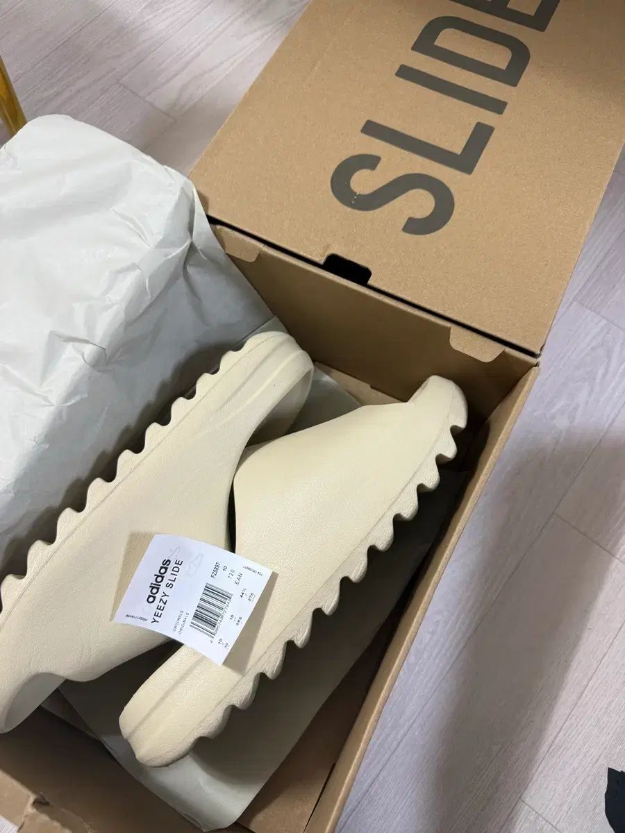 pjp様専用】adidas YEEZY SLIDE イージースライド YEEZY adidas