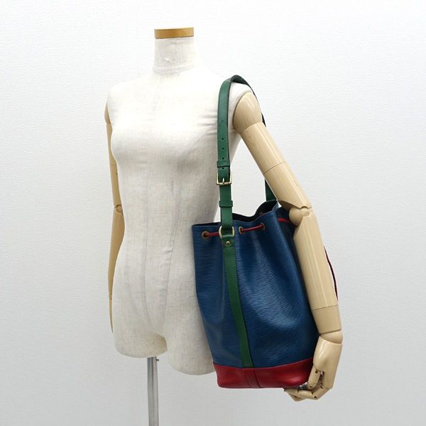 LOUIS VUITTON / ルイヴィトン ◇ノエ ショルダーバッグ エピ