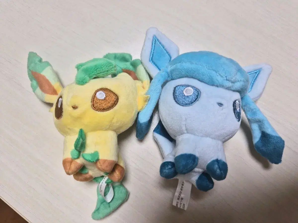 ポケットモンスター ドールズ リーフィア＋グレイシア まとめ