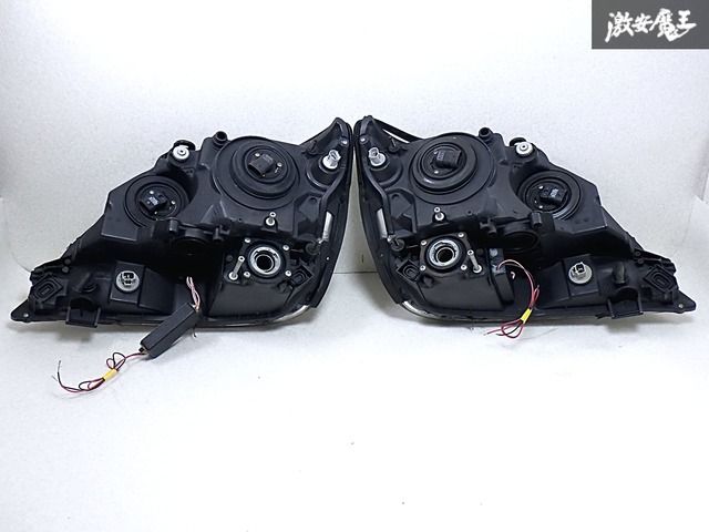 イカリングOK】EAGLE EYES イーグルアイ ACU10W 10系 ハリアー