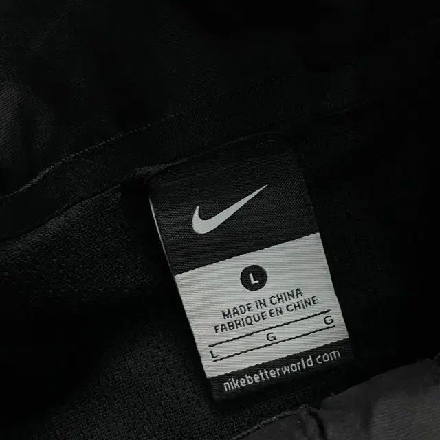 100 NIKE マンチェスター・ユナイテッドFC ウィンドブレーカー - メルカリ