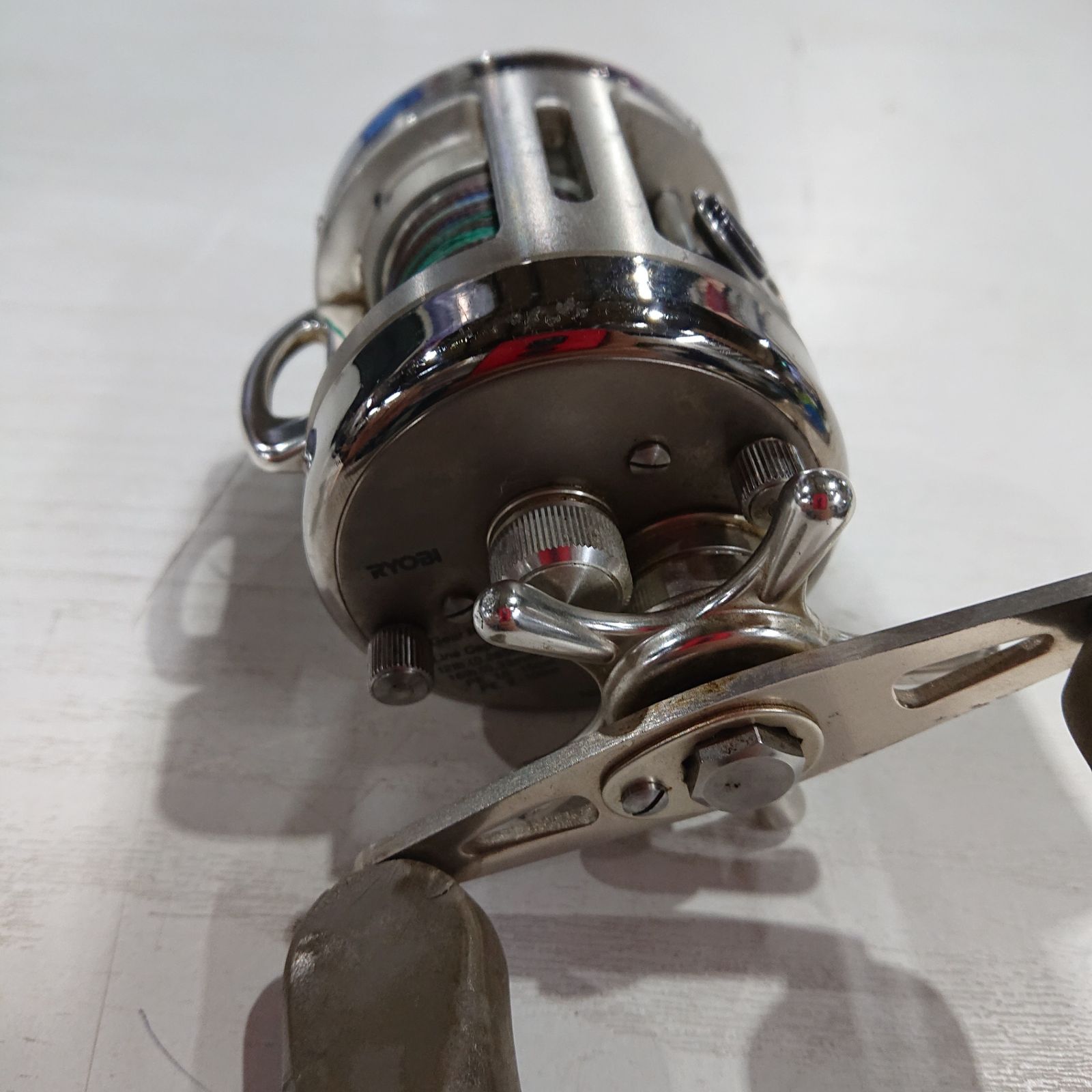 RYOBI リョービ VARIUS M300 チタニウム ベイトリール - メルカリ
