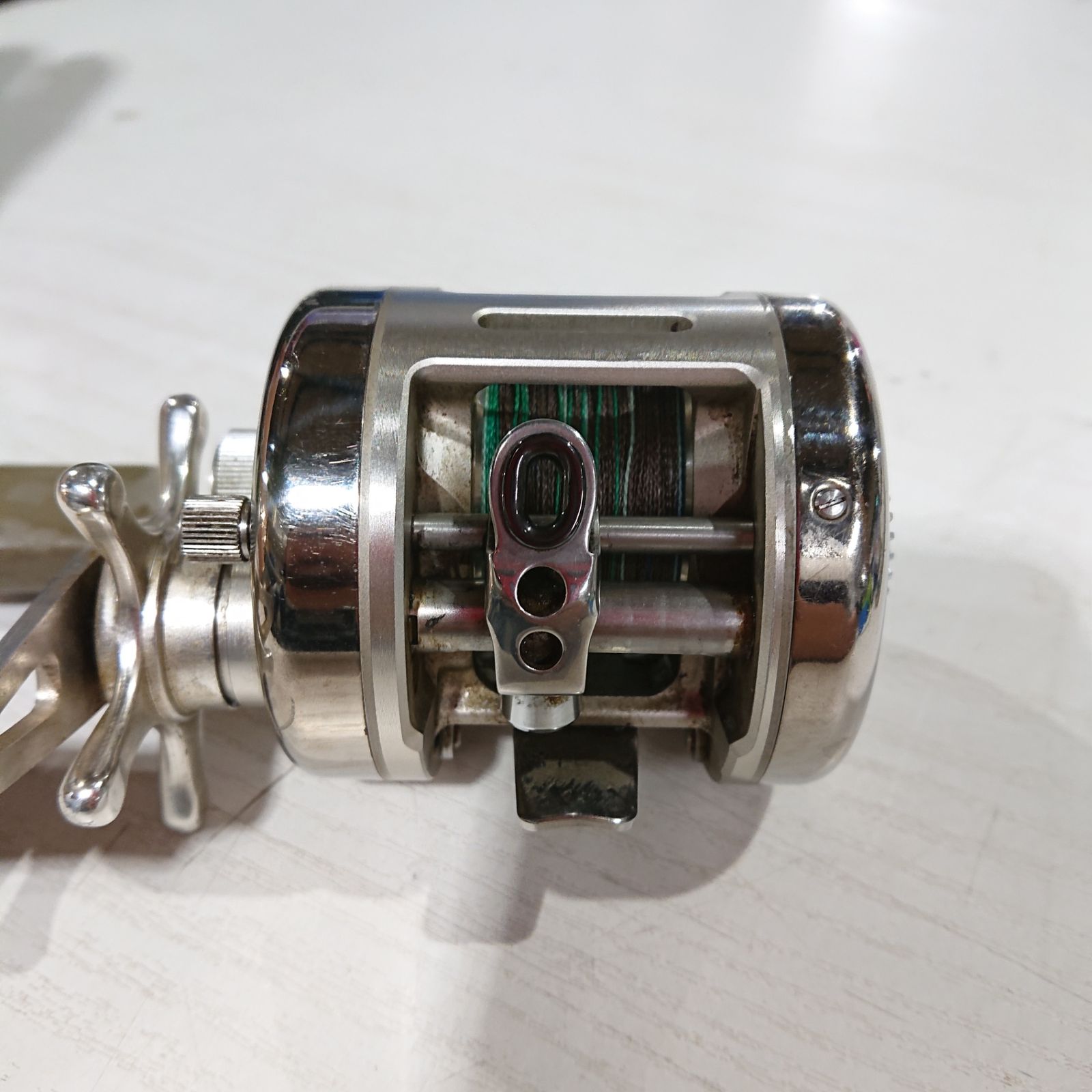 RYOBI リョービ VARIUS M300 チタニウム ベイトリール - メルカリ