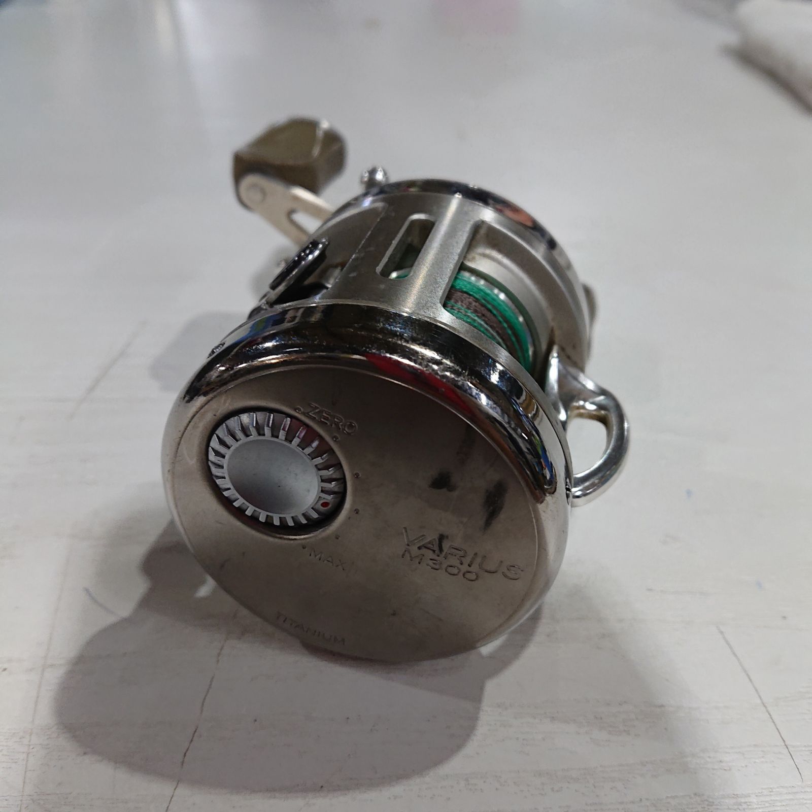 RYOBI リョービ VARIUS M300 チタニウム ベイトリール - メルカリ