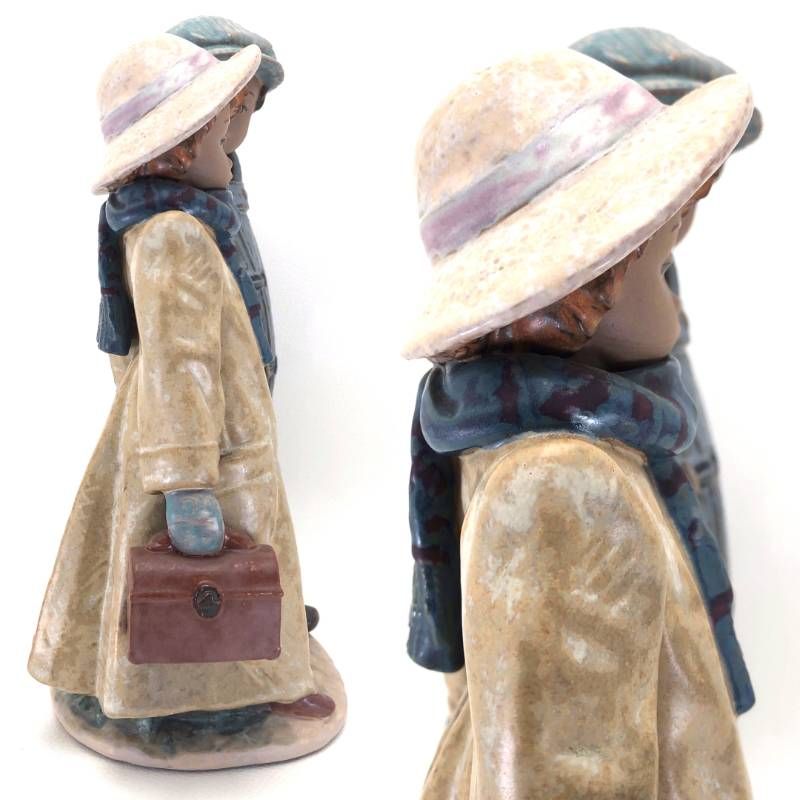 美品】LLADRO リヤドロ／寒い日の登校／2242／陶器／マルチカラー