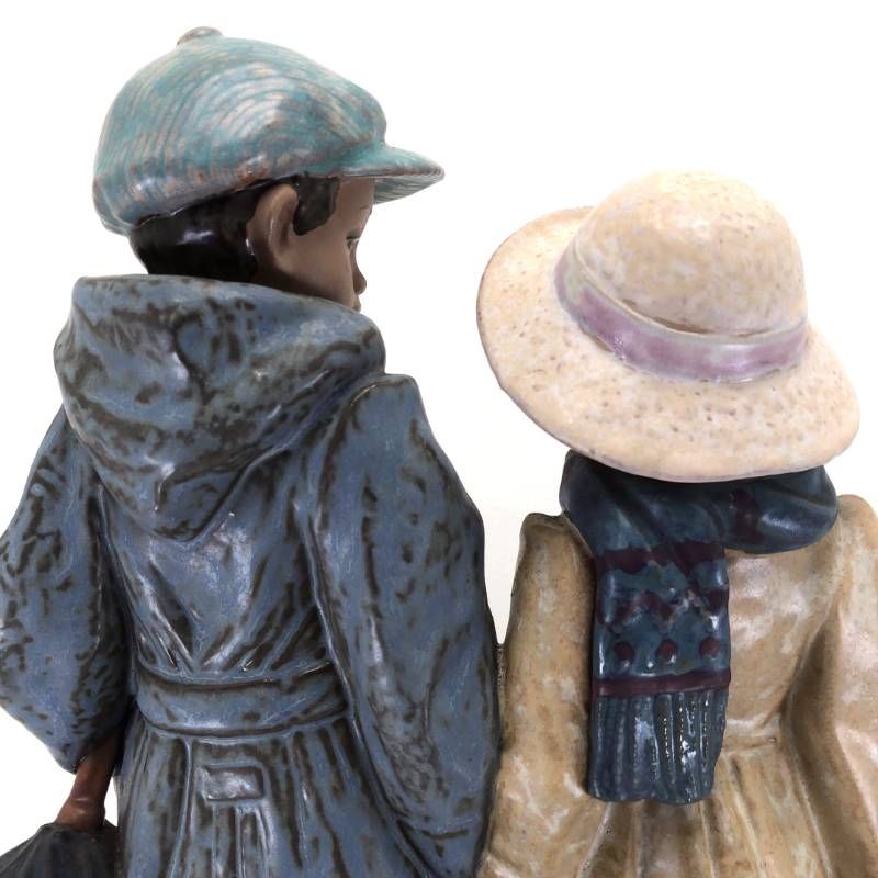 美品】LLADRO リヤドロ／寒い日の登校／2242／陶器／マルチカラー