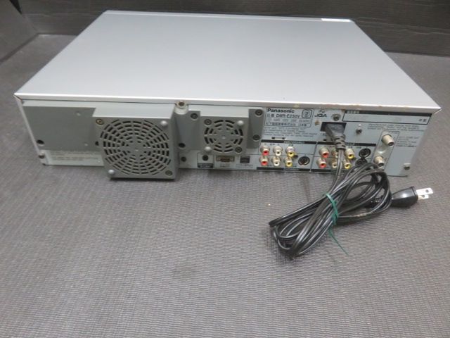 中古 Panasonic パナソニック DMR-E250V HDD内蔵 VHS一体型 DVD