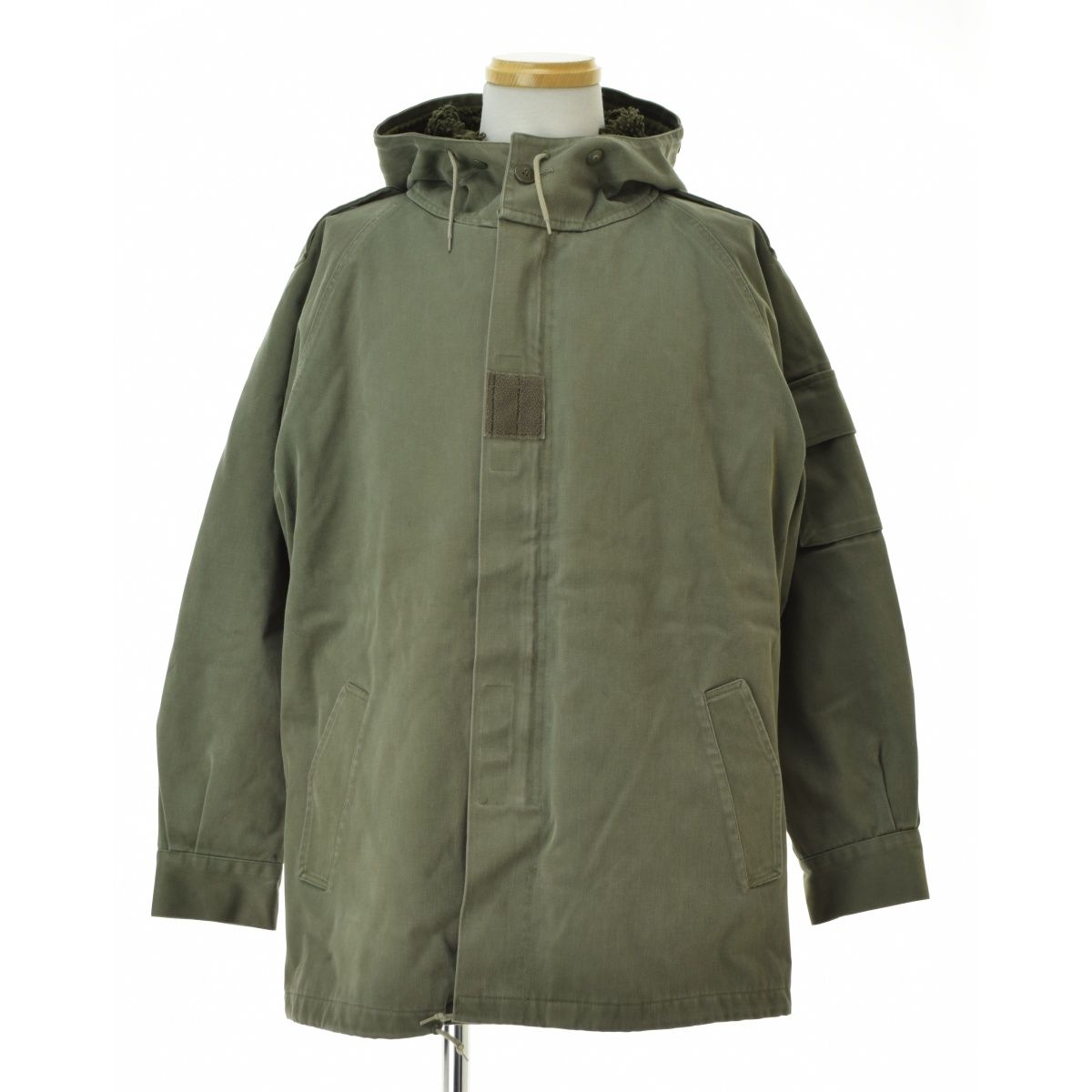 【MILITARY】80s フランス軍 ライナー付 C.S.Vパーカー MILITARY】80s フランス軍 ライナー付 C.S.Vパーカー - メルカリ