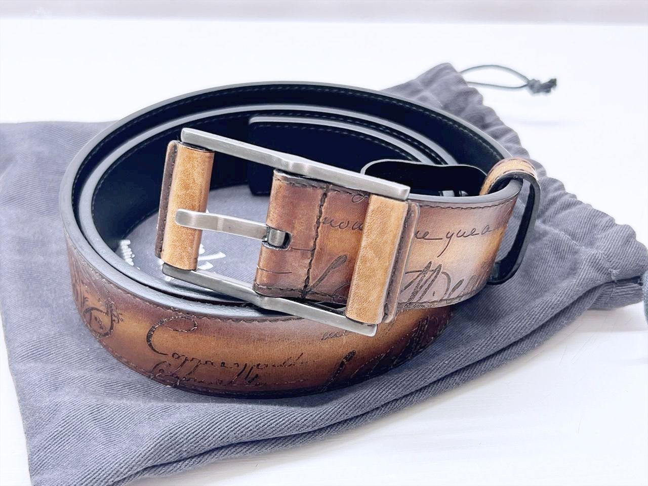 美品　Berluti　ベルルッティ　カリグラフィ　クラシック　スクリットレザー　ベルト　90　ブラウン