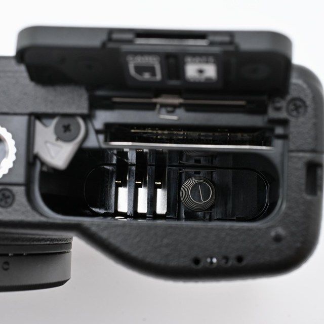 美品＞ RICOH GR IIIx｜高級コンパクトデジタルカメラ｜シャッター数