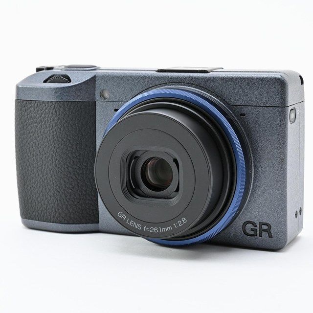 RICOH GRIIIx Urban Edition、新品同様シャッター数28 美品＞ RICOH GR IIIx Urban Edition メタリックグレー｜シャッター数