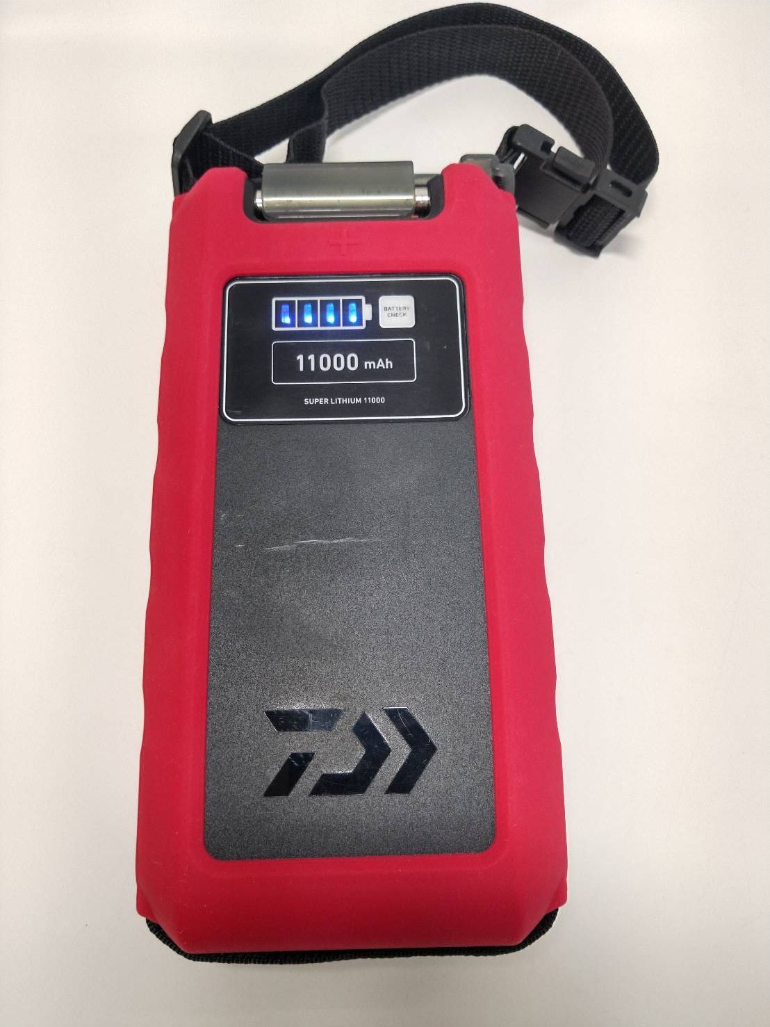 ダイワ スーパーリチウム11000WP－C 充電器付 リチウムイオン