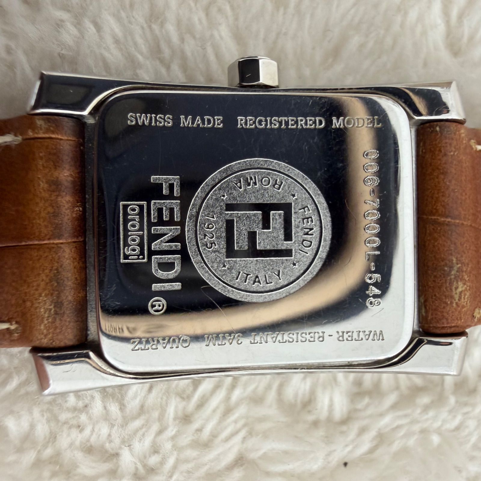 FENDI フェンディ 7000L-548 レディース クォーツ 腕時計 新品電池交換