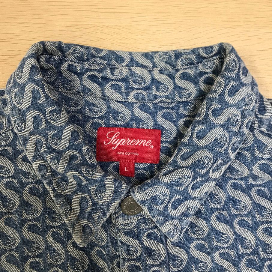 Supreme 21AW Mongram Denim Shirt シュプリーム 長袖デニムシャツ モノグラム【W0203-004】 Supreme 21AW Mongram Denim Shirt シュプリーム 長袖デニムシャツ